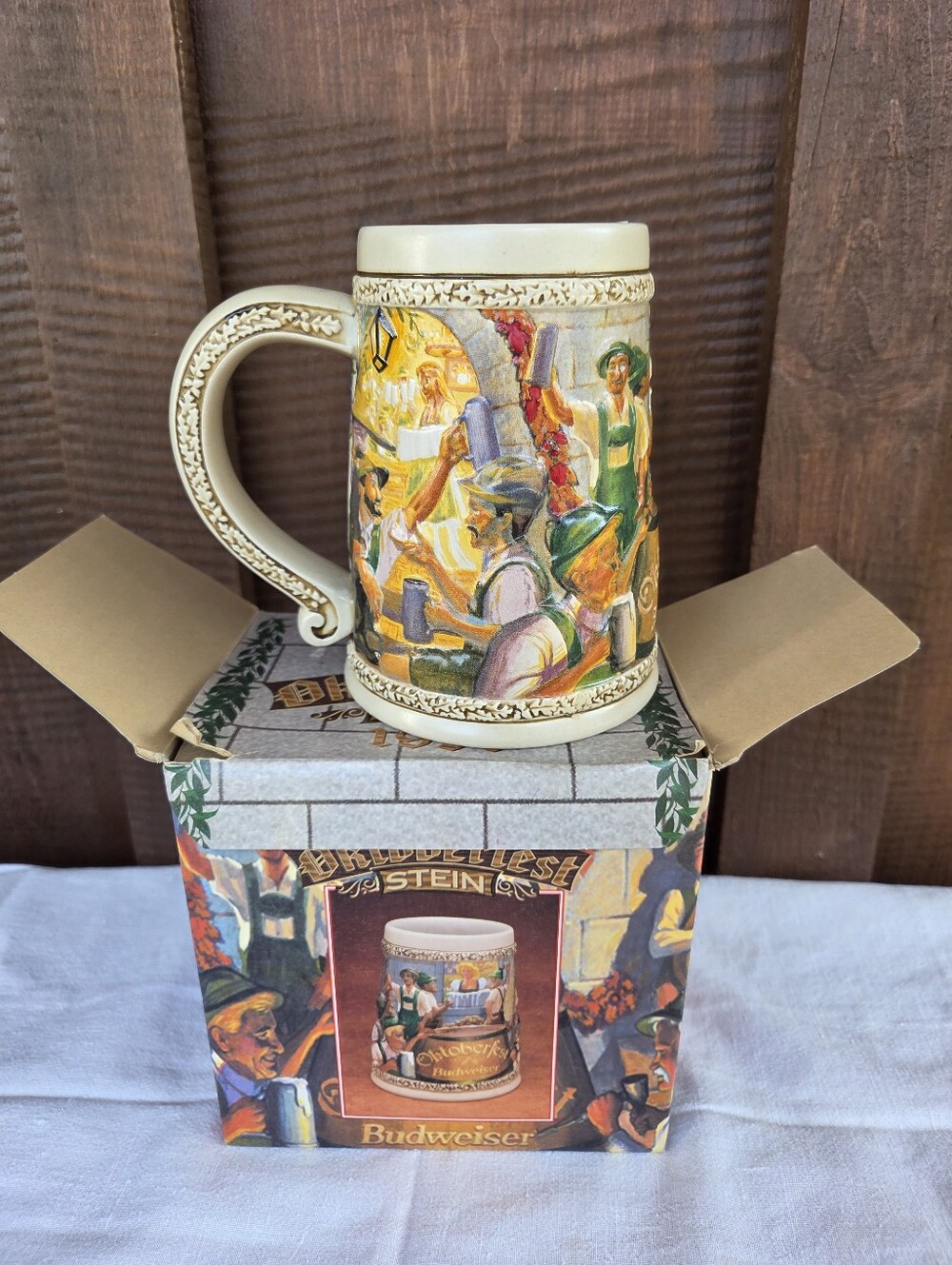 Budweiser 1996 Oktoberfest Beer Stein
